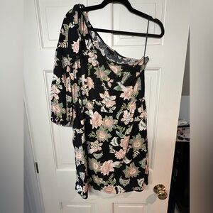 Who What Wear One Shoulder Black Floral Dress